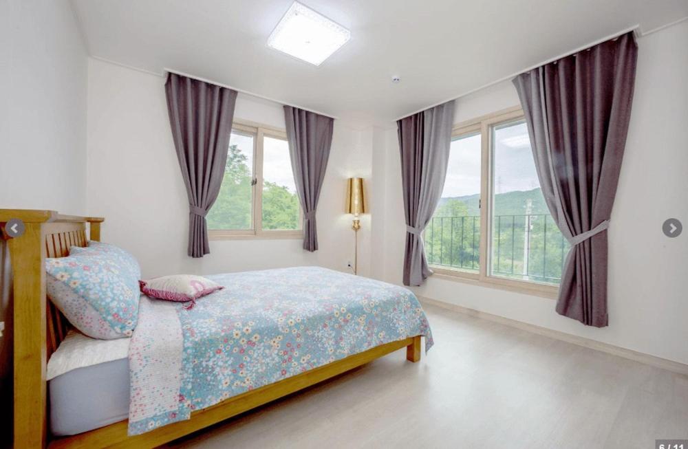 Gangneung Luluberry Pension Екстер'єр фото